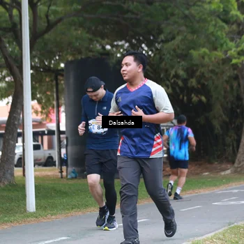Runner Photo 4325813