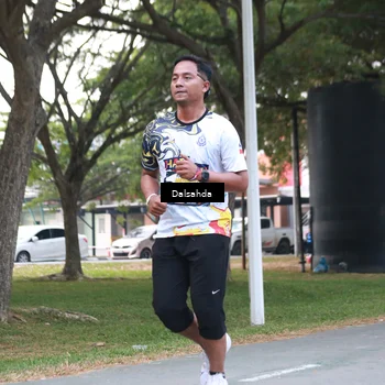 Runner Photo 4325815