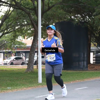Runner Photo 4325845