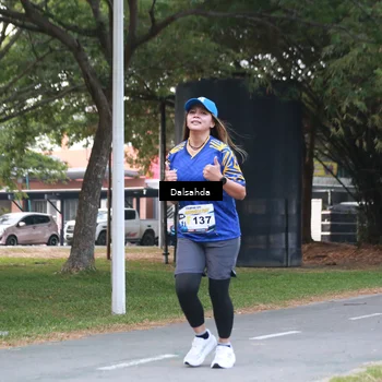Runner Photo 4325847
