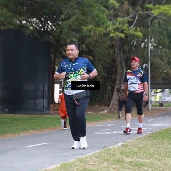 Runner Photo 4325862