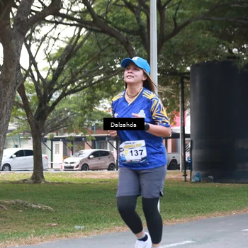 Runner Photo 4325874