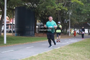 Runner Photo 4325884