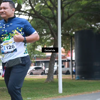 Runner Photo 4325888