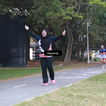 Runner Photo 4325912