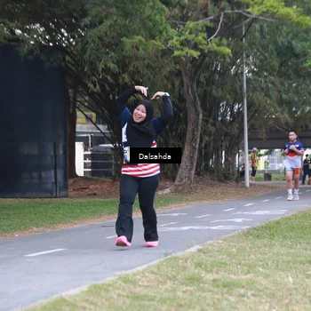 Runner Photo 4325923