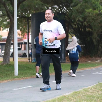 Runner Photo 4325925