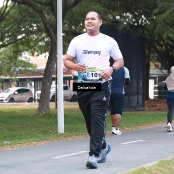 Runner Photo 4325935