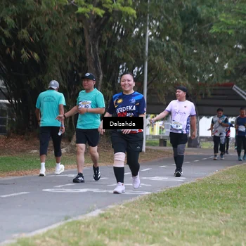 Runner Photo 4325950