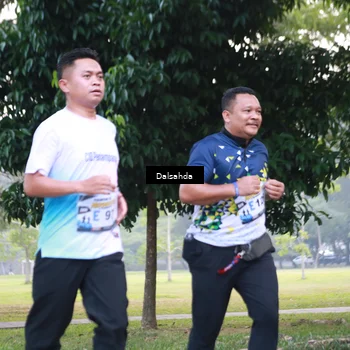 Runner Photo 4326040