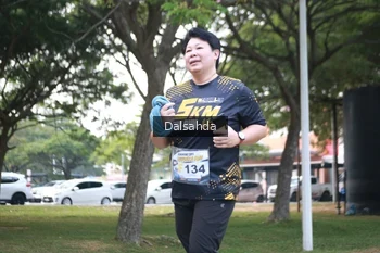 Runner Photo 4326077