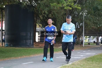 Runner Photo 4326079