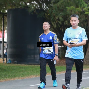 Runner Photo 4326081