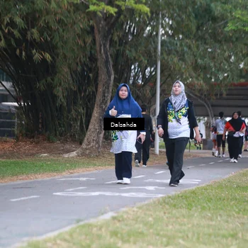 Runner Photo 4326098