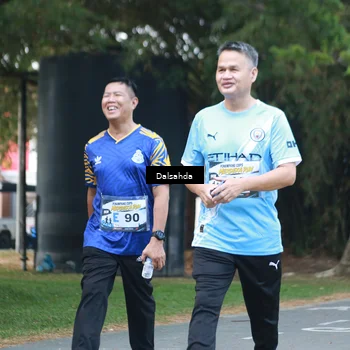 Runner Photo 4326100