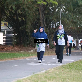 Runner Photo 4326104