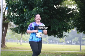 Runner Photo 4326161