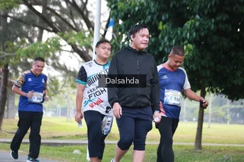 Runner Photo 4326178