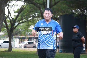 Runner Photo 4326200