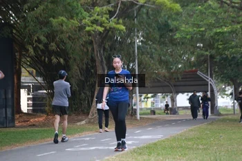 Runner Photo 4326256