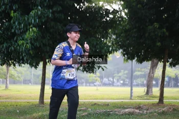 Runner Photo 4326303