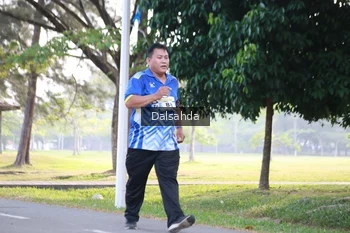 Runner Photo 4326383