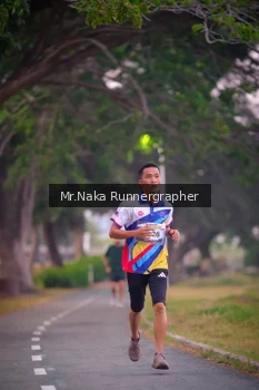 Runner Photo 4326771