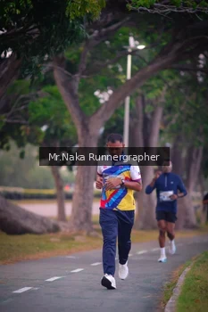Runner Photo 4326834