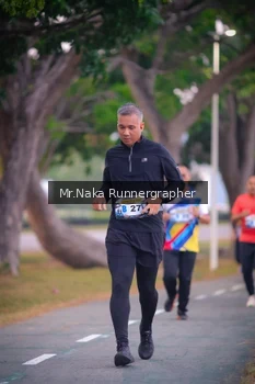 Runner Photo 4326844