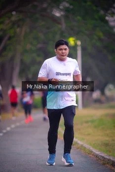 Runner Photo 4326867