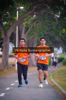 Runner Photo 4326890