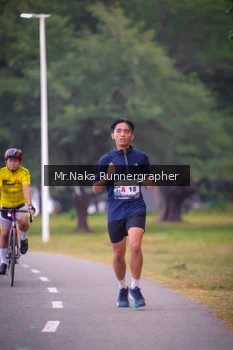 Runner Photo 4326912