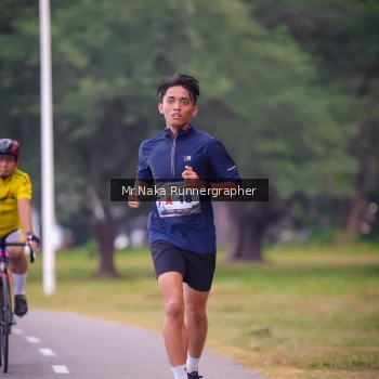Runner Photo 4326915