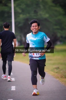 Runner Photo 4326935