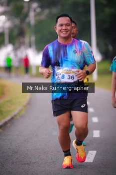 Runner Photo 4326939