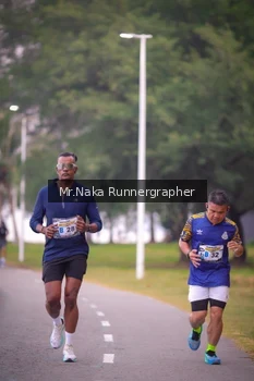 Runner Photo 4326964