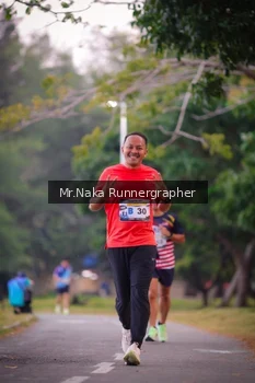 Runner Photo 4326965