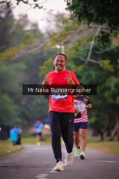 Runner Photo 4326970