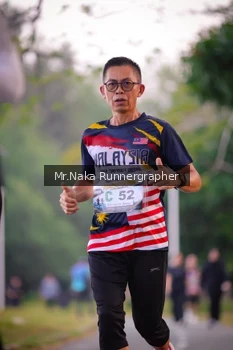 Runner Photo 4326991