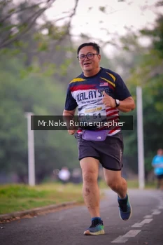 Runner Photo 4327004