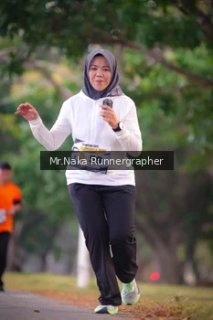 Runner Photo 4327025
