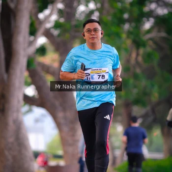 Runner Photo 4327055