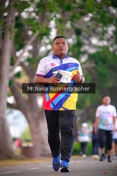 Runner Photo 4327078