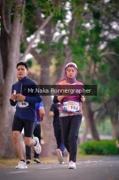 Runner Photo 4327090