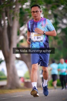 Runner Photo 4327095