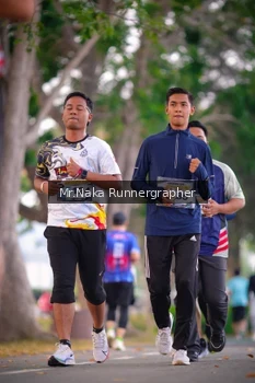 Runner Photo 4327104