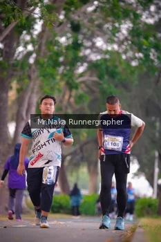 Runner Photo 4327123
