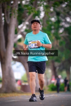 Runner Photo 4327125