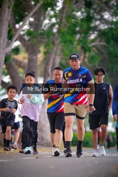 Runner Photo 4327127