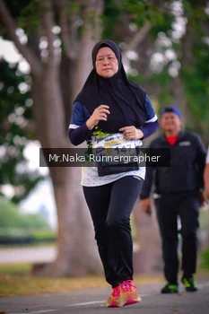Runner Photo 4327143